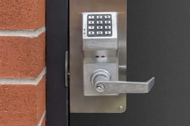 Commercial Security Hardware